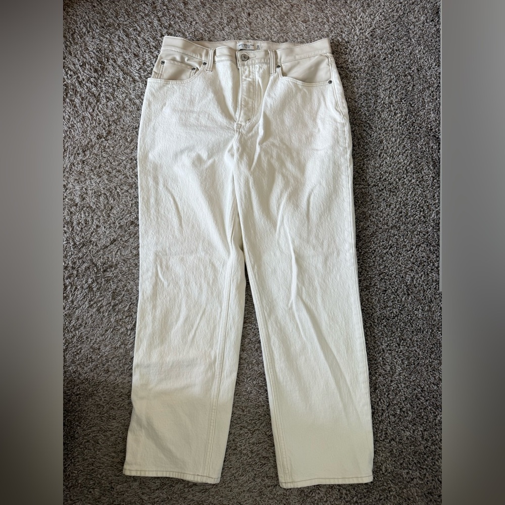 Abercrombie & Fitch Women's Mixed Fabric Ultra High Rise 90s Straight Jean